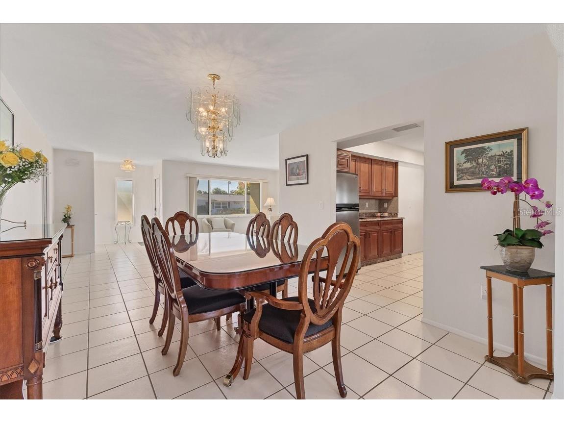 6824 Roxbury Drive Sarasota FL 34231 A4669517 image9