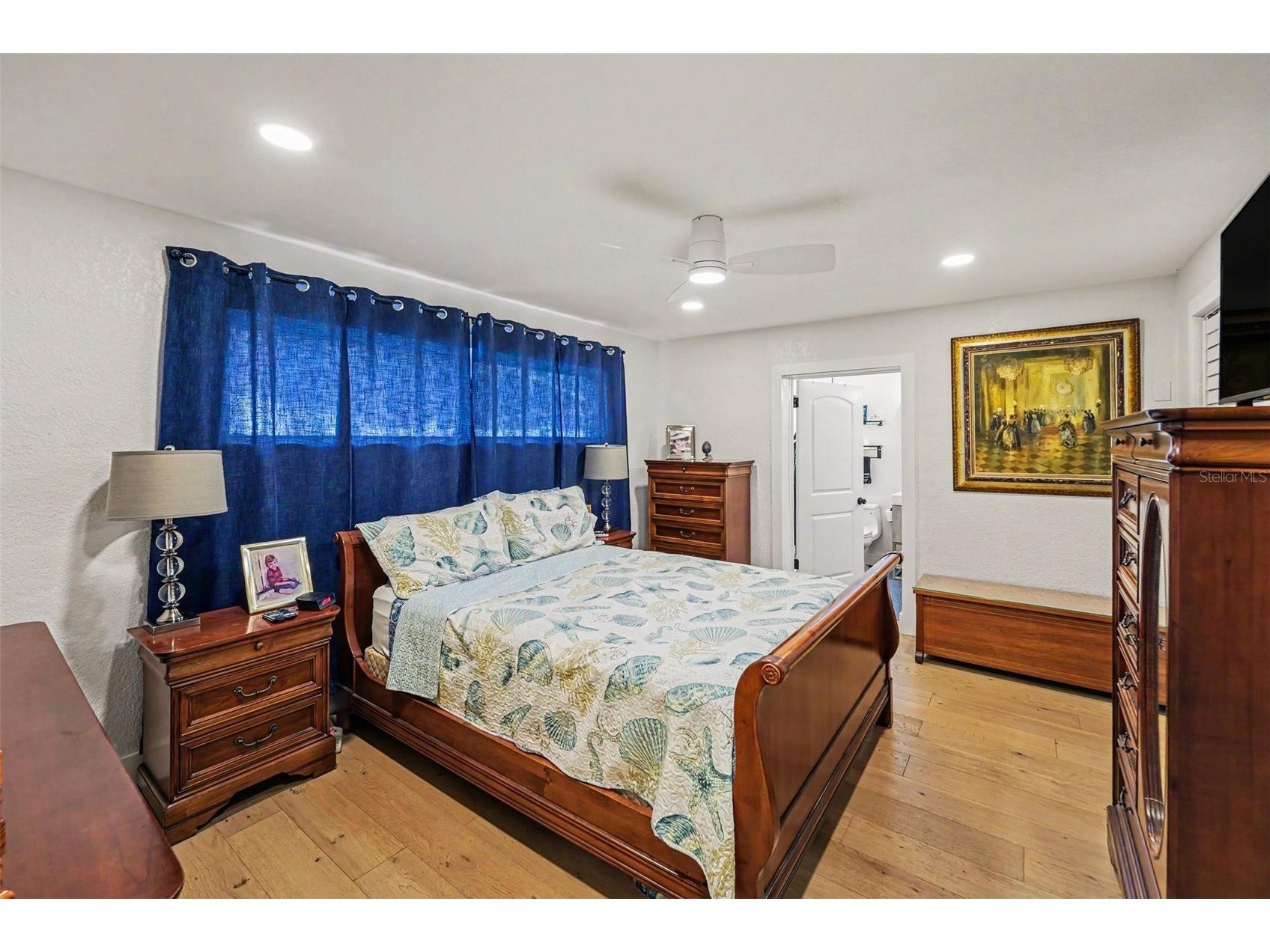 6825 11th Avenue N Saint Petersburg FL 33710 TB8517519 image17