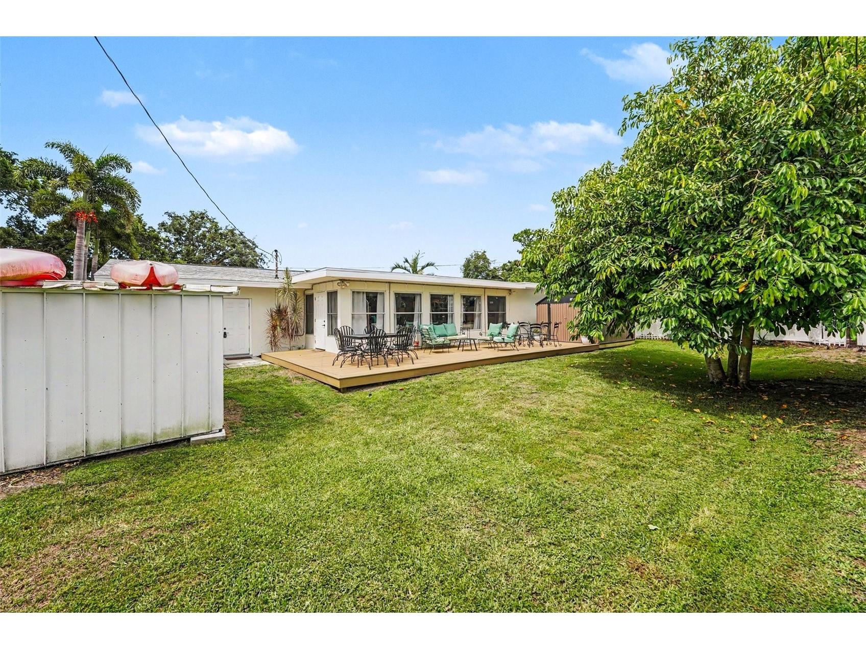 6825 11th Avenue N Saint Petersburg FL 33710 TB8517519 image27