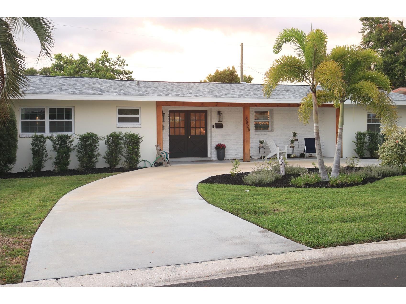 6825 11th Avenue N Saint Petersburg FL 33710 TB8517519 image4