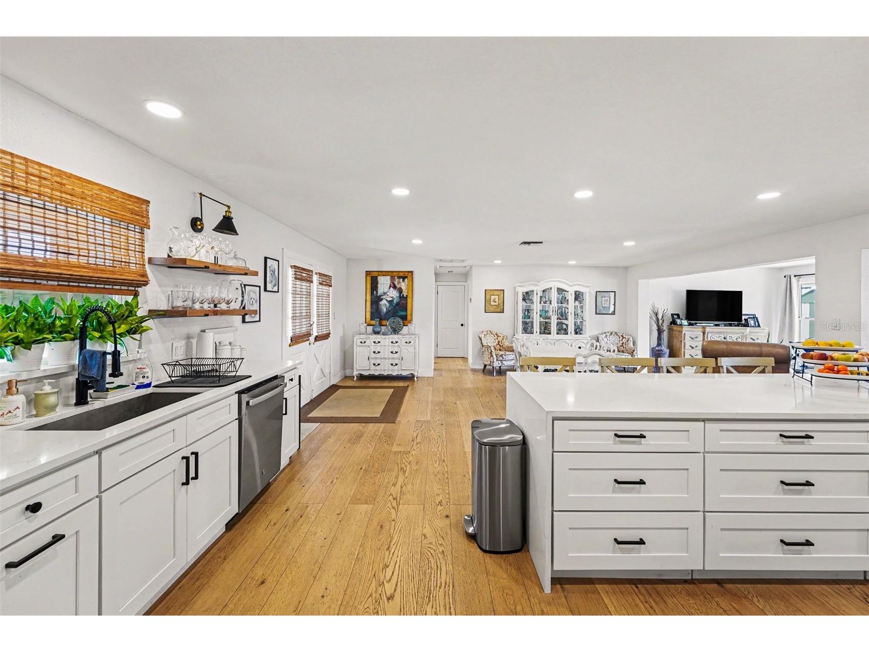 6825 11th Avenue N Saint Petersburg FL 33710 TB8517519 image9