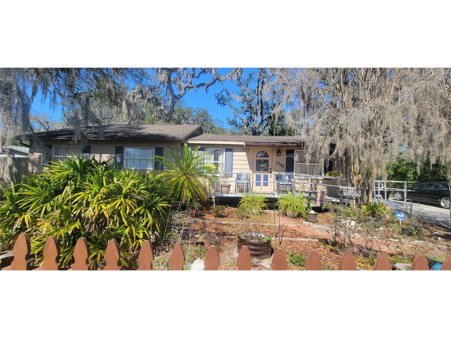 6825 Main Street New Port Richey FL 34653 W7872825 image1