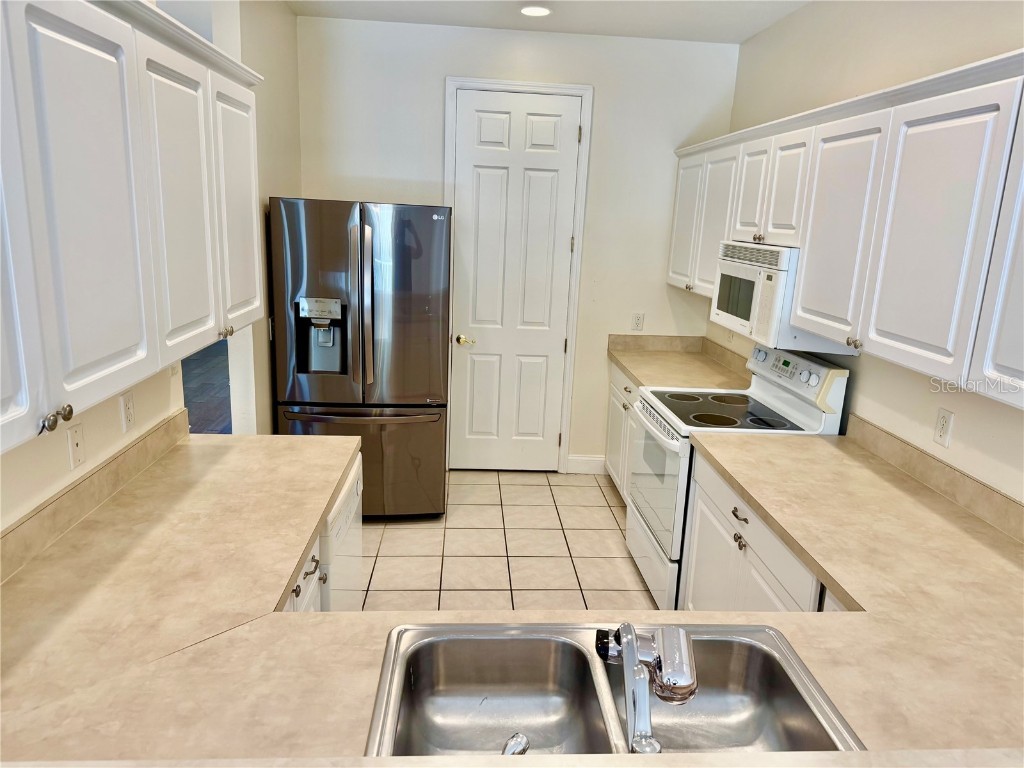 6825 S Kissimmee Street Tampa FL 33616 TB8436048 image3