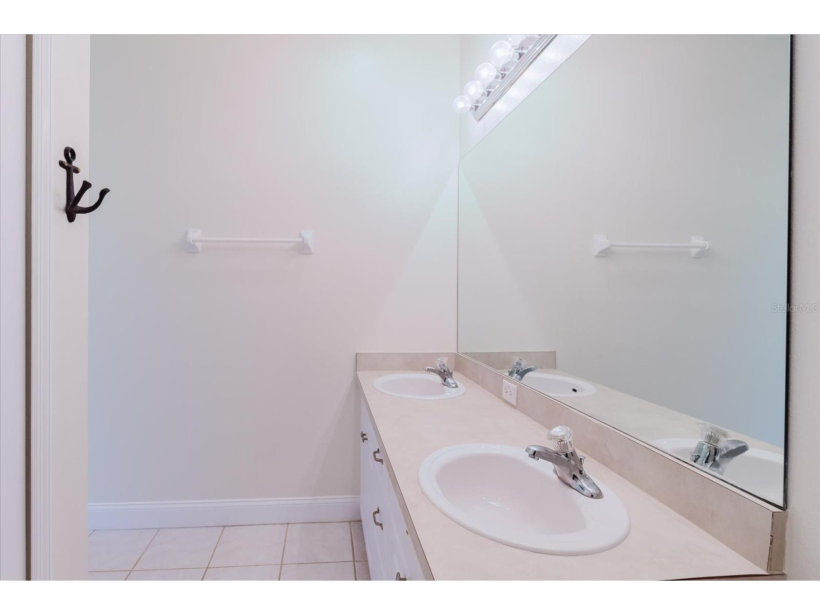 6825 S Kissimmee Street Tampa FL 33616 TB8517635 image24