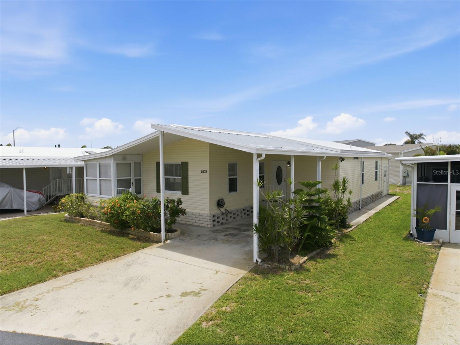 6826 Mount Orange Drive NE #383 Saint Petersburg FL 33702 - TAMPA BAY TB8520165 image1