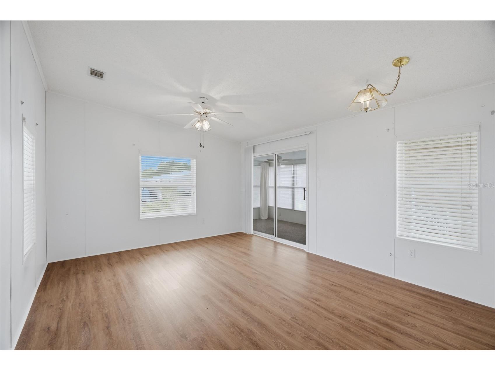 6826 Mount Orange Drive NE #383 Saint Petersburg FL 33702 - TAMPA BAY TB8520165 image5