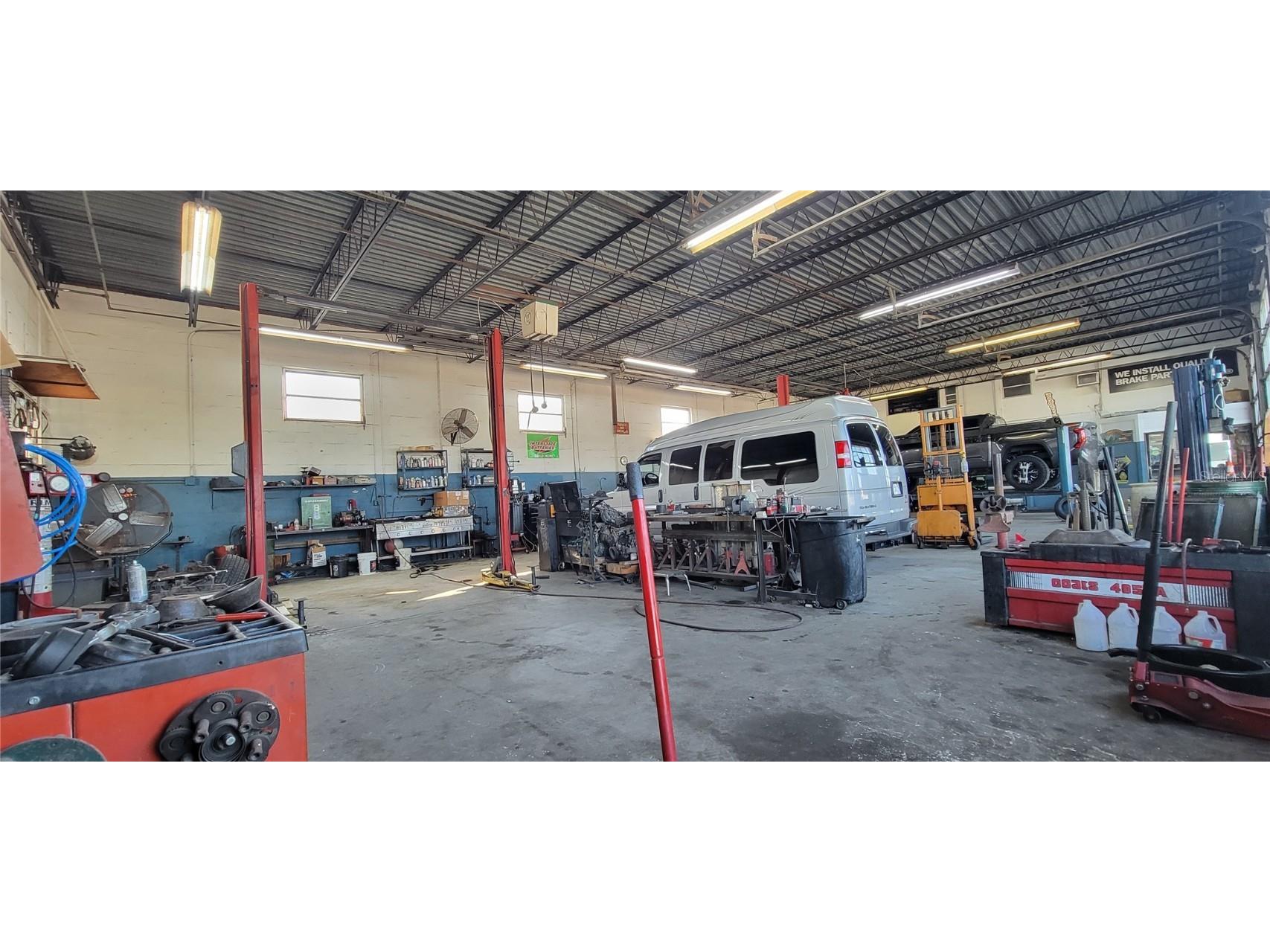 6826 Ridge Road Port Richey FL 34668 W7865122 image4