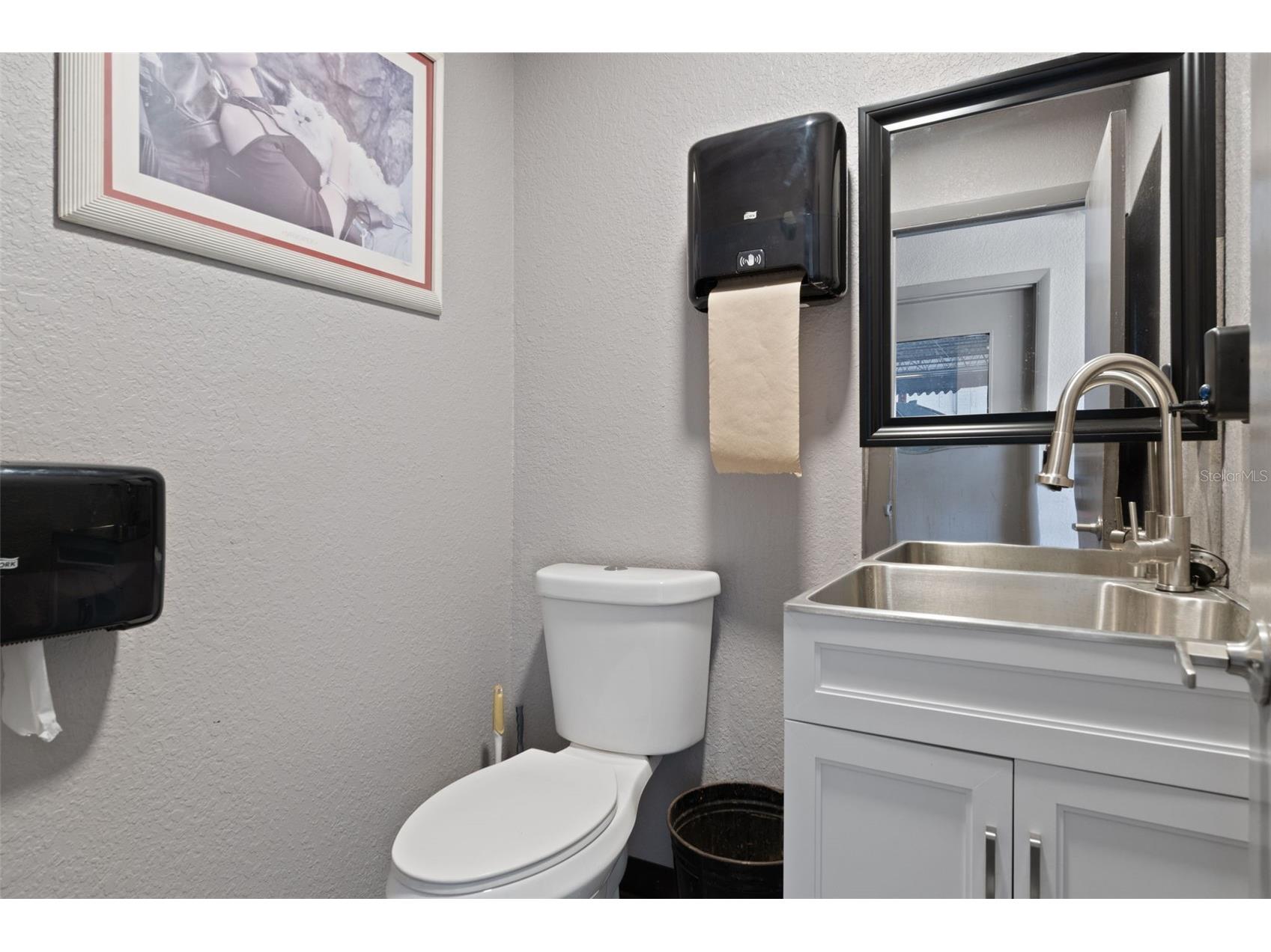 6826 Ridge Road Port Richey FL 34668 W7885164 image8