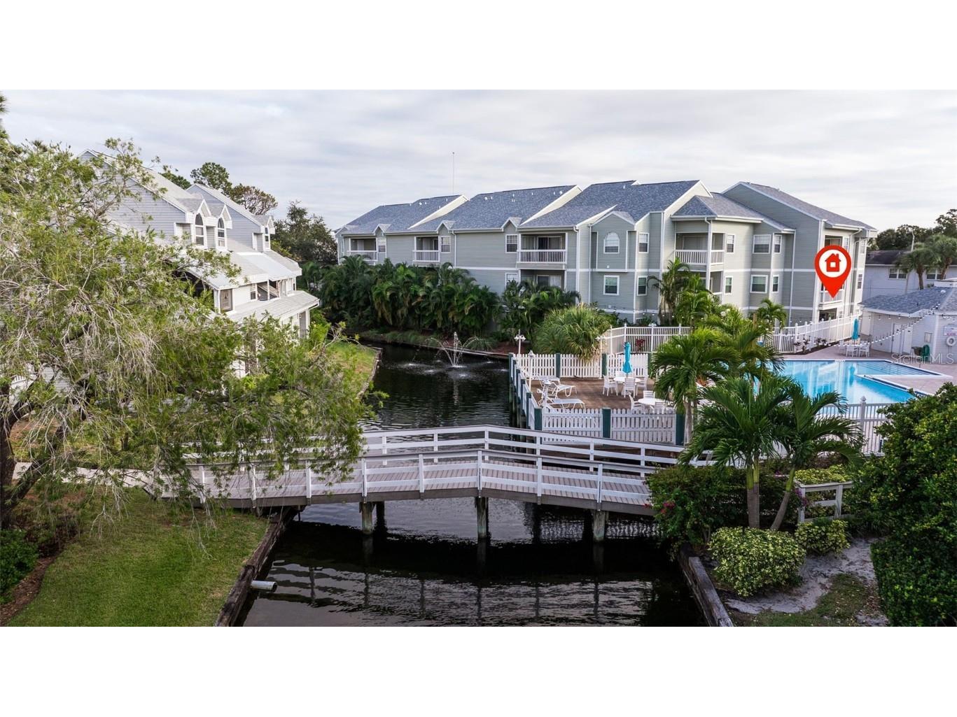 6826 Stones Throw Circle N #11201 Saint Petersburg FL 33710 TB8451992 image1