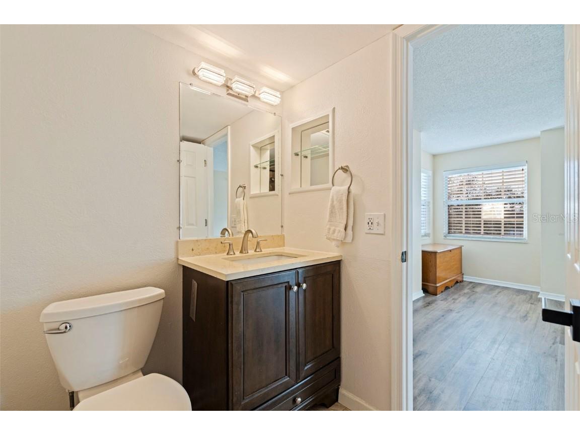 6826 Stones Throw Circle N #11201 Saint Petersburg FL 33710 TB8451992 image17