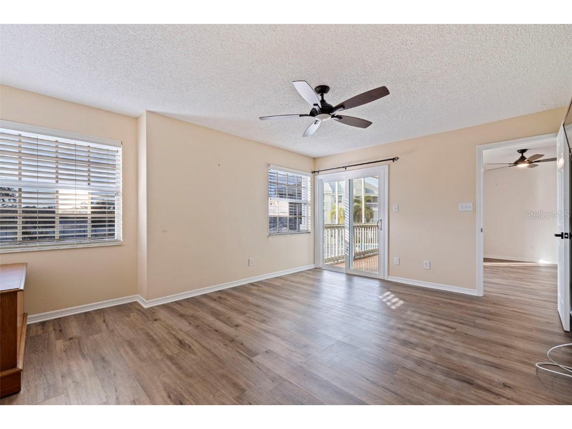 6826 Stones Throw Circle N #11201 Saint Petersburg FL 33710 TB8451992 image18