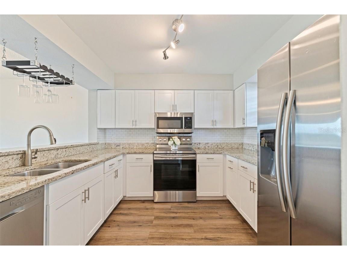 6826 Stones Throw Circle N #11201 Saint Petersburg FL 33710 TB8451992 image3