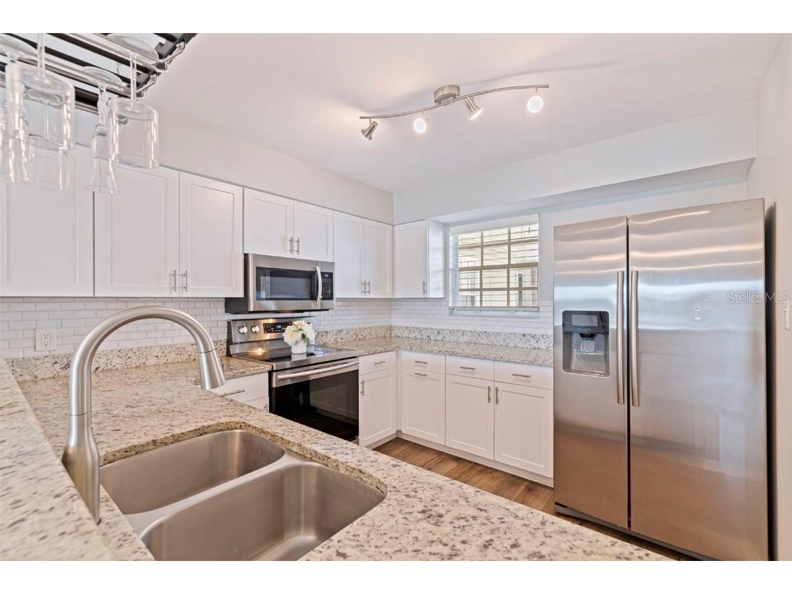 6826 Stones Throw Circle N #11201 Saint Petersburg FL 33710 TB8451992 image6