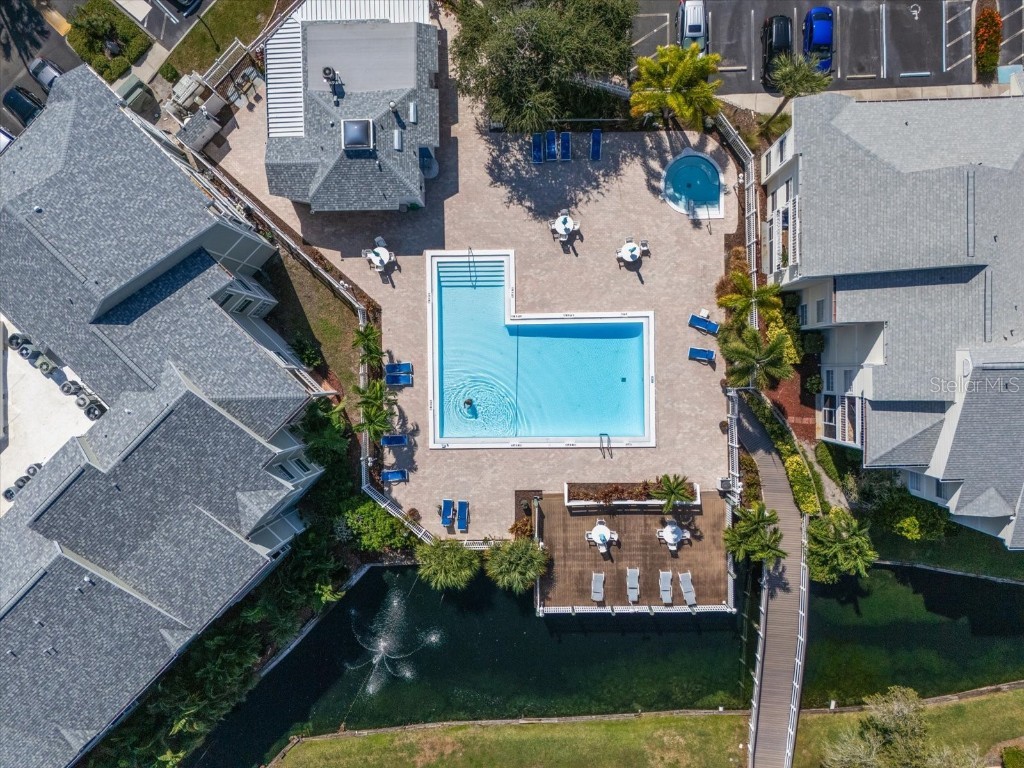 6826 Stones Throw Circle N #11206 Saint Petersburg FL 33710 TB8441751 image2