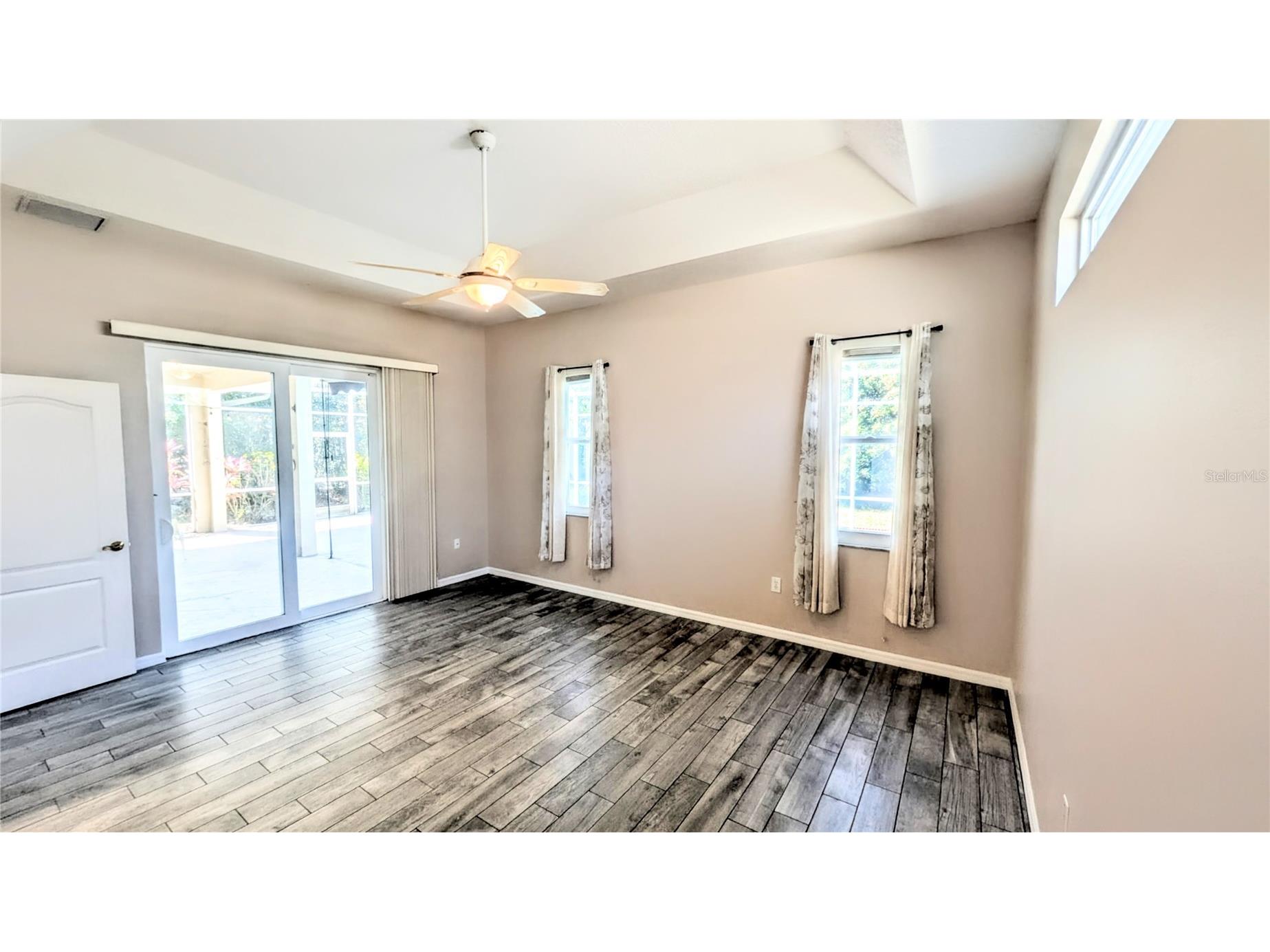 6826 Winslow Street Sarasota FL 34243 A4674903 image18