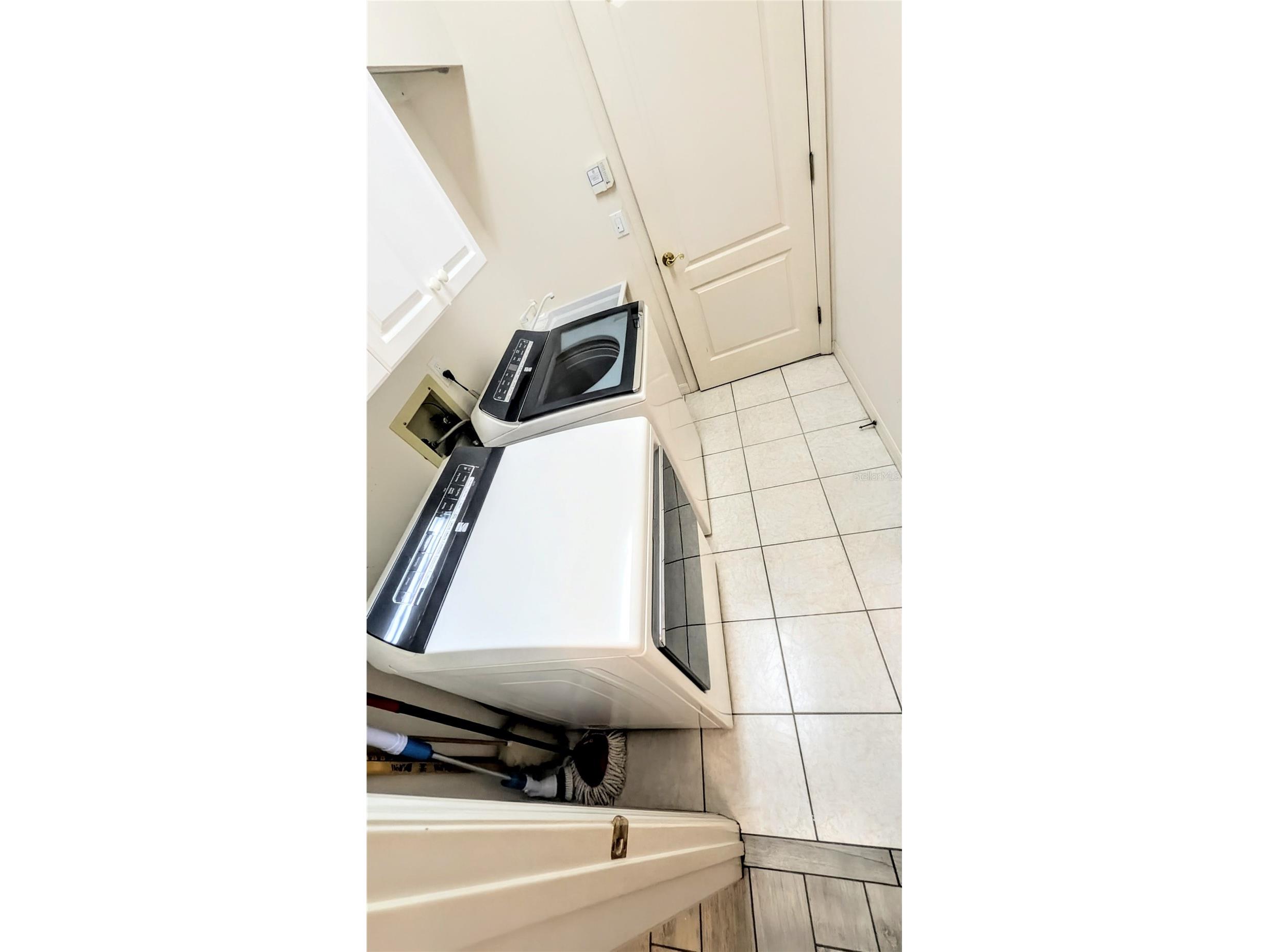 6826 Winslow Street Sarasota FL 34243 A4674903 image29