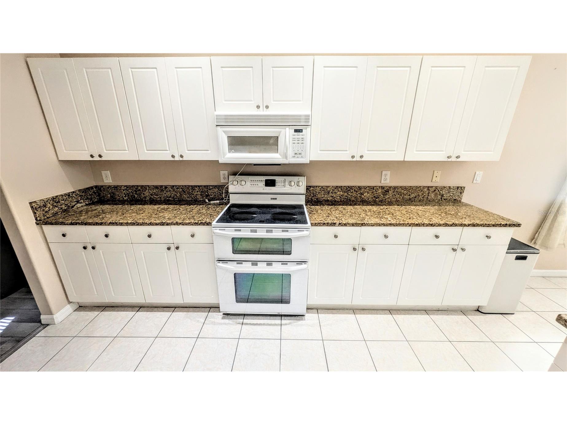 6826 Winslow Street Sarasota FL 34243 A4674903 image8