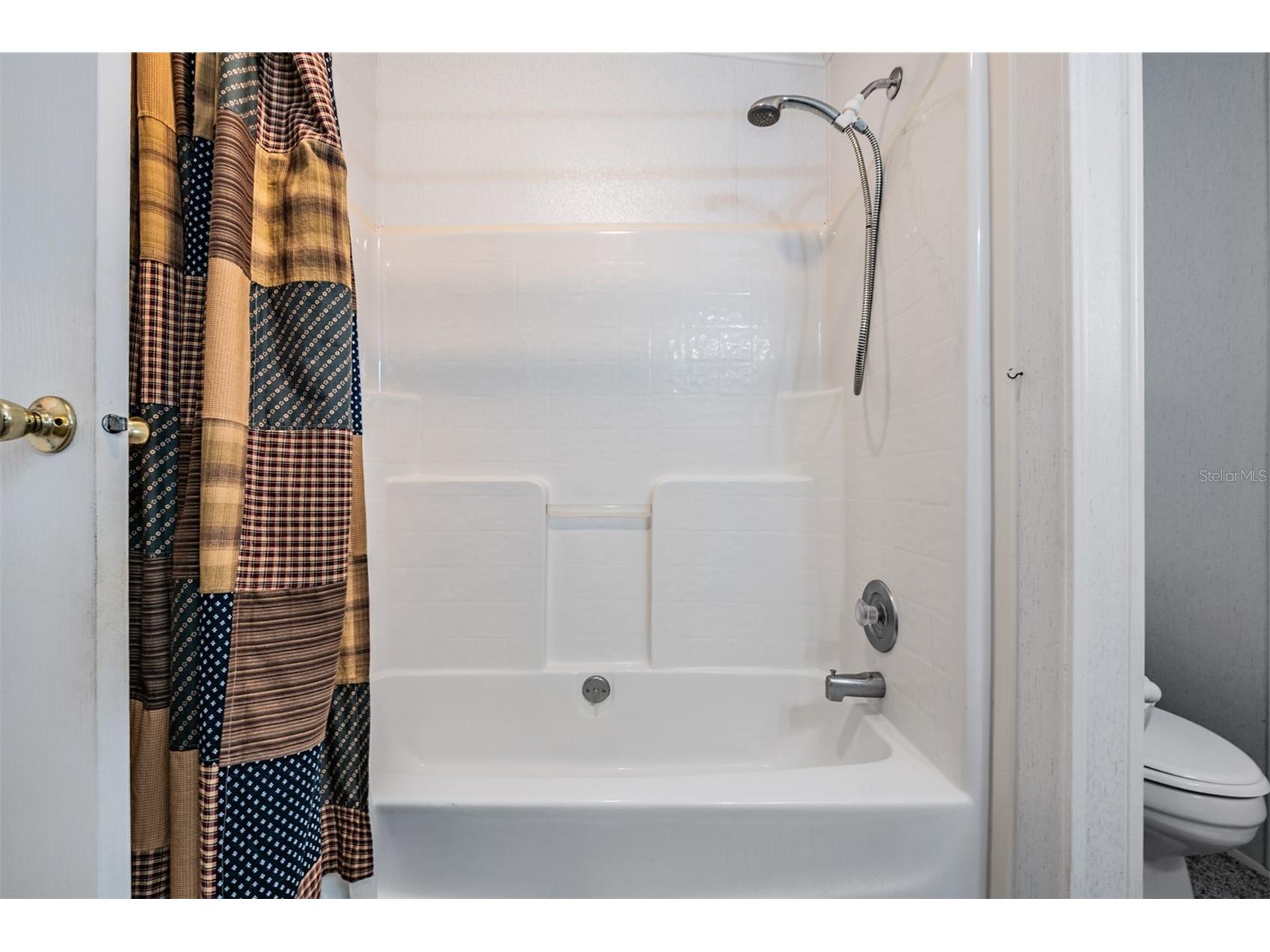 6827 S Lake Henry Drive NE Winter Haven FL 33881 - LAKE HENRY TB8464788 image17