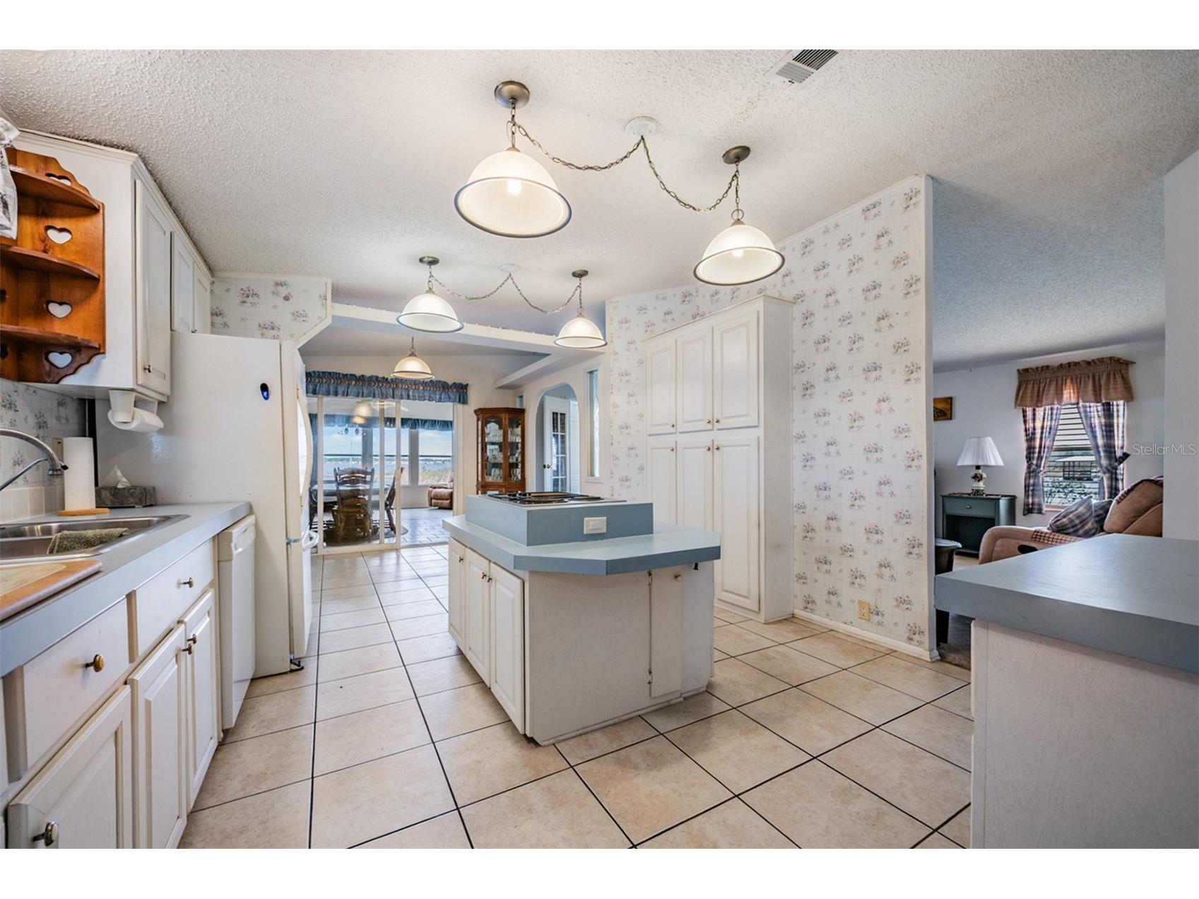 6827 S Lake Henry Drive NE Winter Haven FL 33881 - LAKE HENRY TB8464788 image6