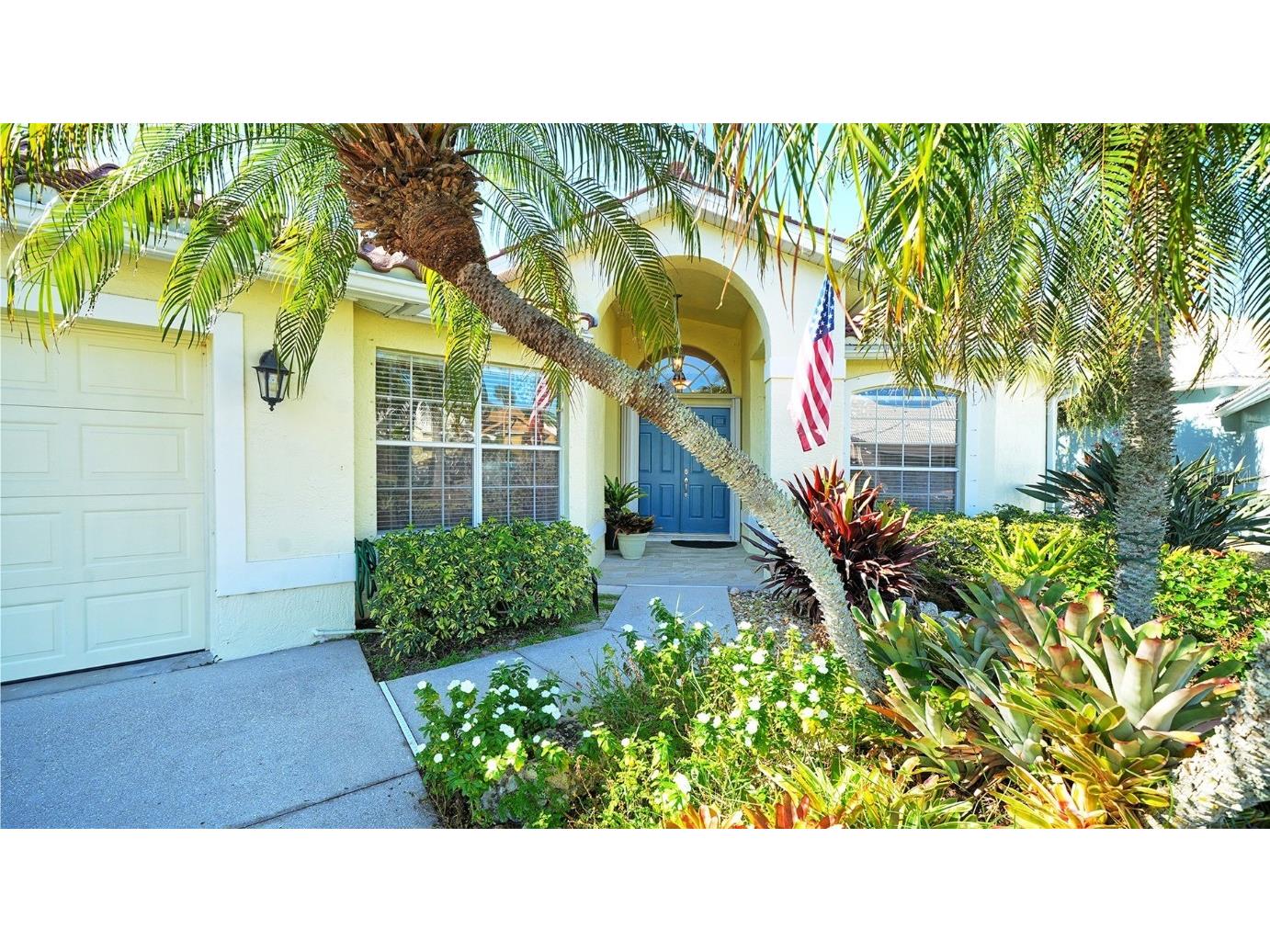 6828 Avenida Marbella Sarasota FL 34238 A4673438 image3