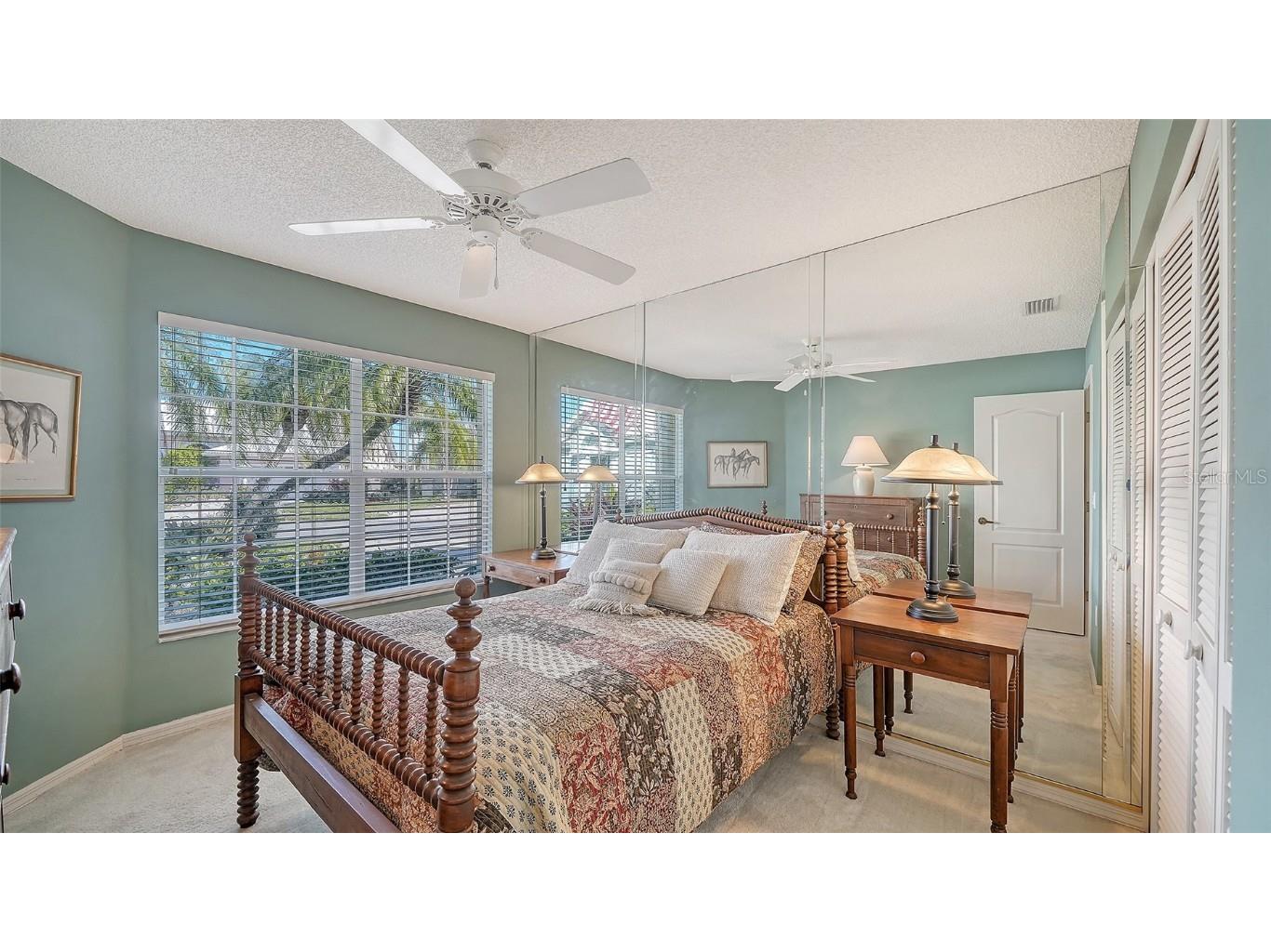 6828 Avenida Marbella Sarasota FL 34238 A4673438 image31