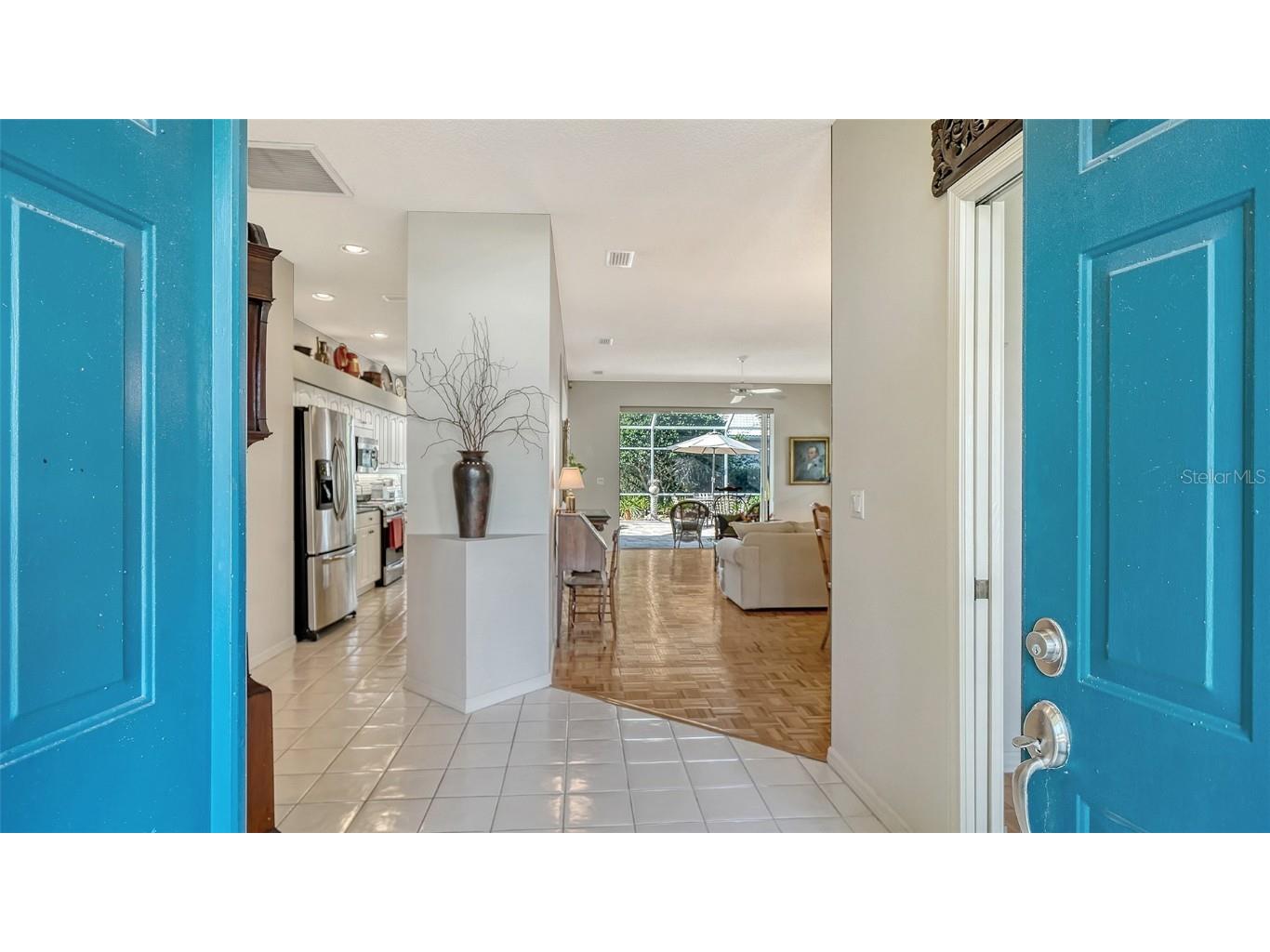 6828 Avenida Marbella Sarasota FL 34238 A4673438 image5