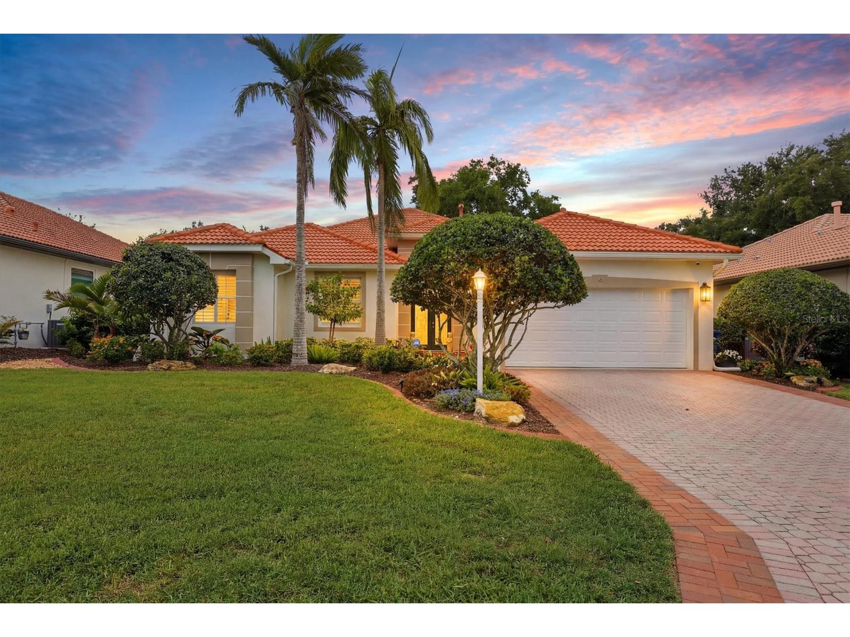 6828 Bay Hill Drive Bradenton FL 34202 A4696320 image1