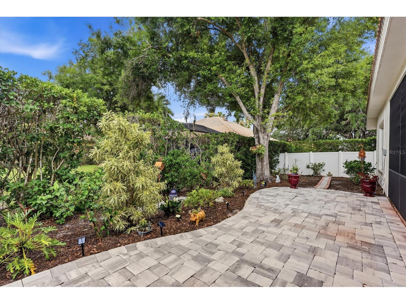6828 Bay Hill Drive Bradenton FL 34202 A4696320 image36
