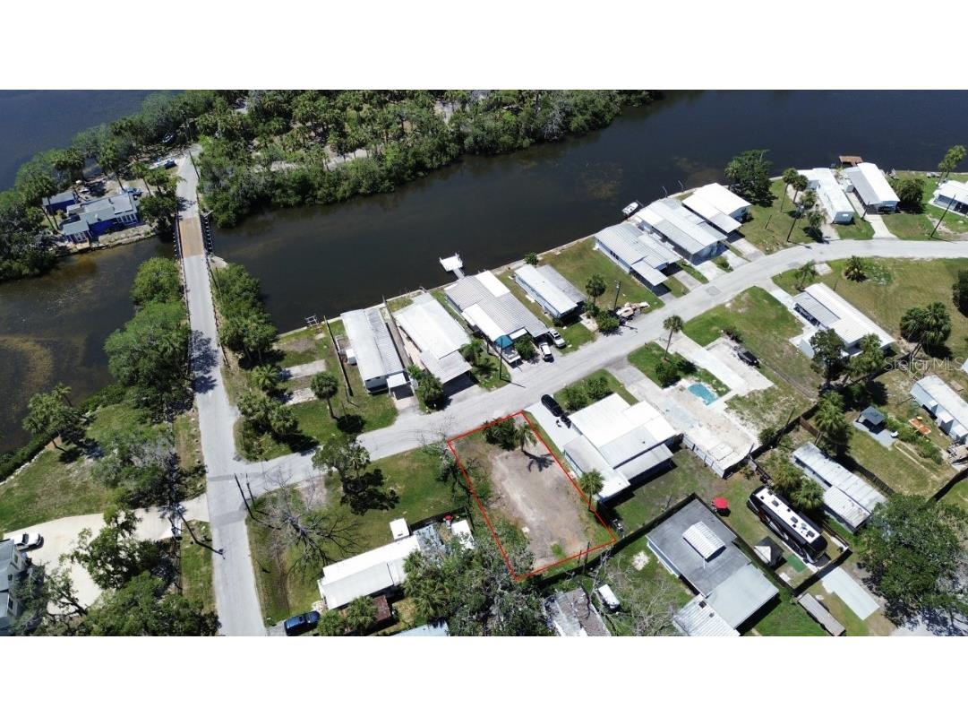 6828 Edgewater Drive New Port Richey FL 34652 W7876340 image7