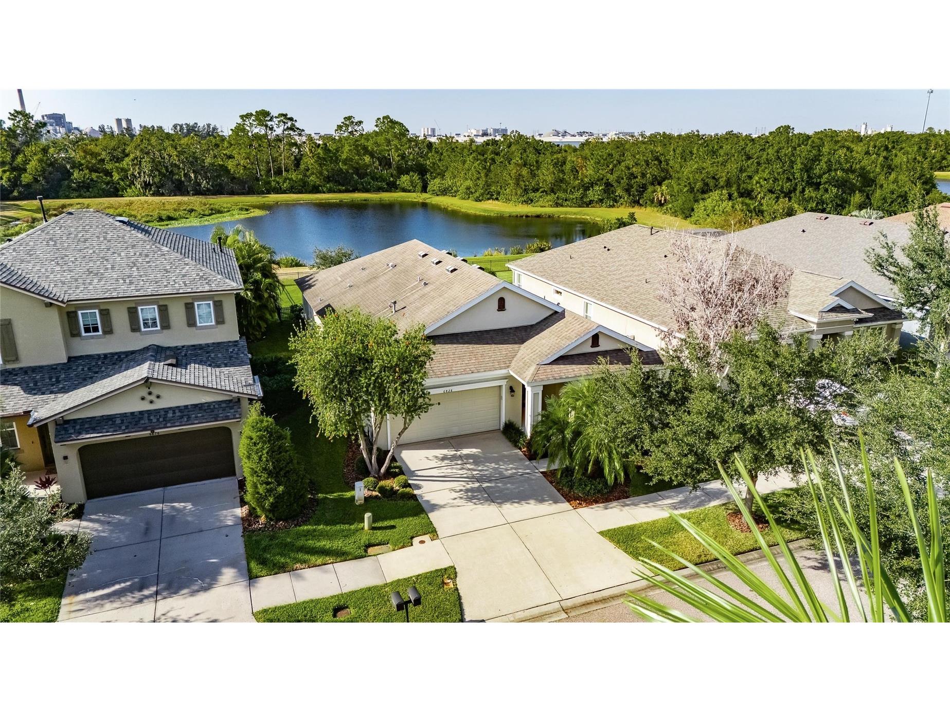 6828 Park Strand Drive Apollo Beach FL 33572 TB8445291 image1