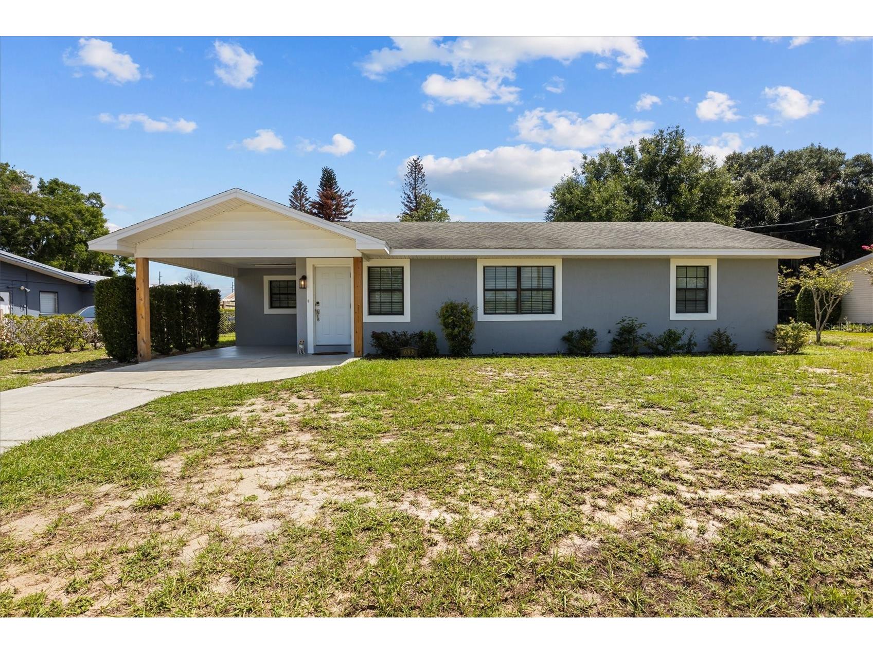 683 E Brookins Avenue Eagle Lake FL 33839 P4939123 image1