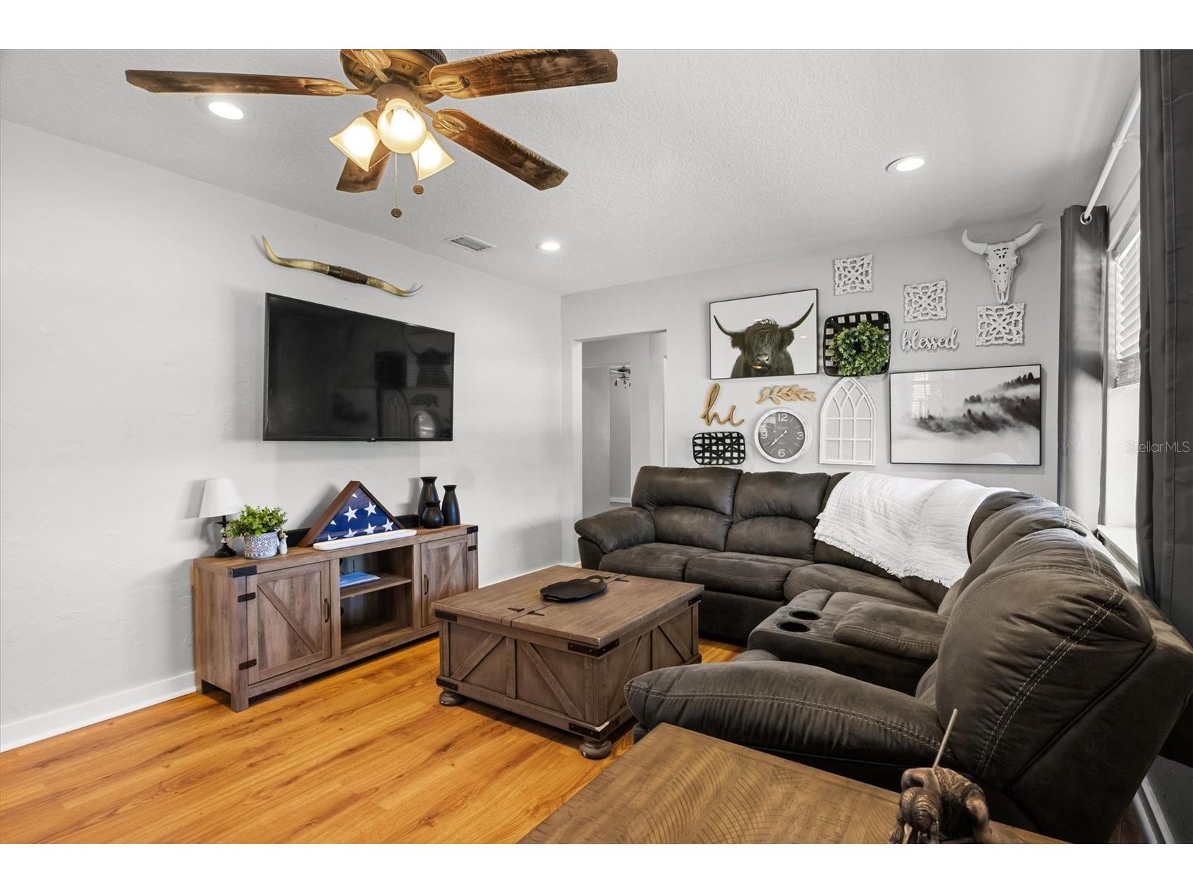 683 E Brookins Avenue Eagle Lake FL 33839 P4939123 image11