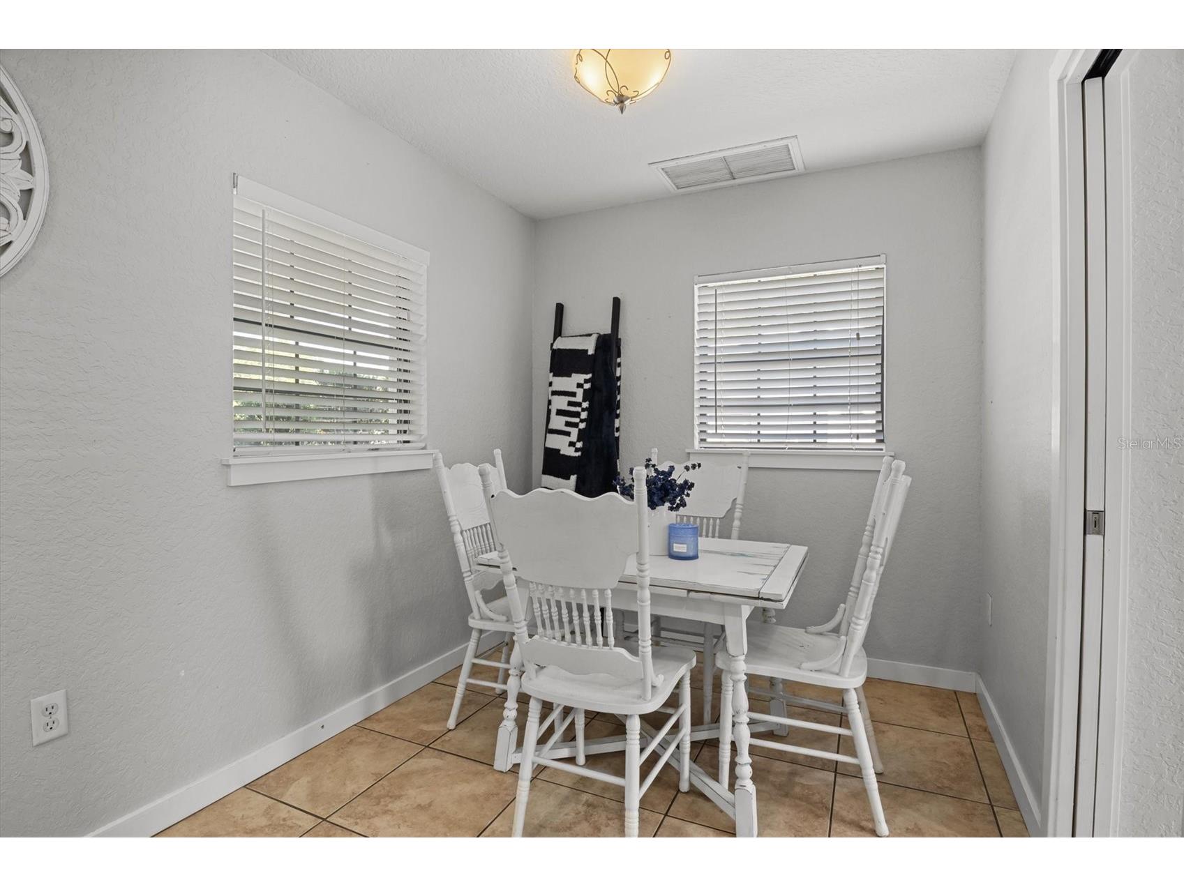 683 E Brookins Avenue Eagle Lake FL 33839 P4939123 image16