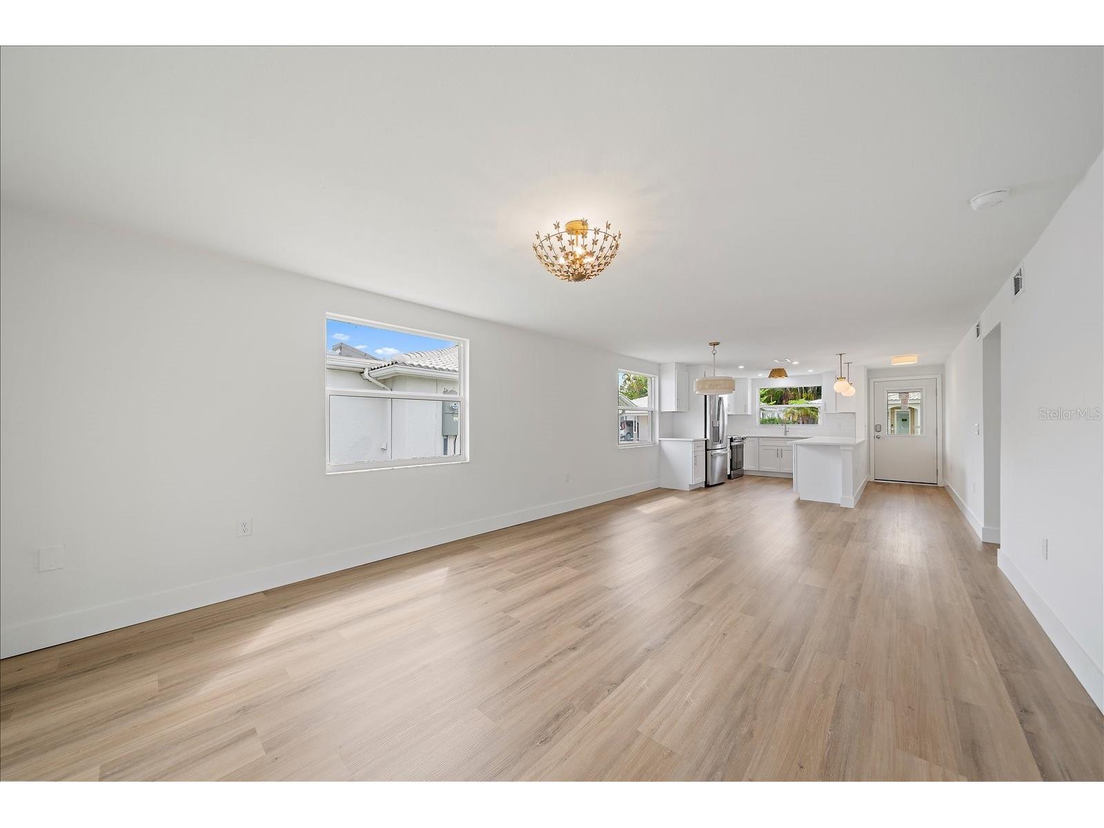 683 Spanish Drive S #214 Longboat Key FL 34228 A4699875 image14