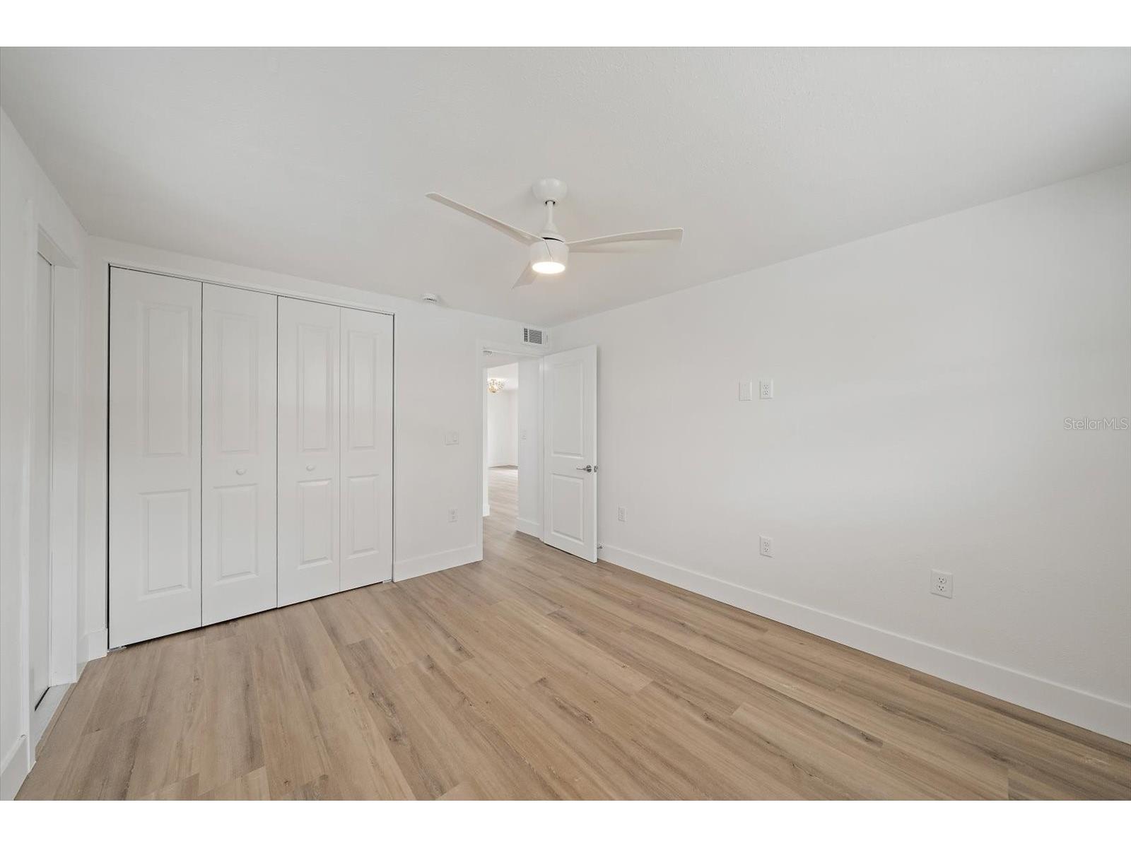 683 Spanish Drive S #214 Longboat Key FL 34228 A4699875 image22