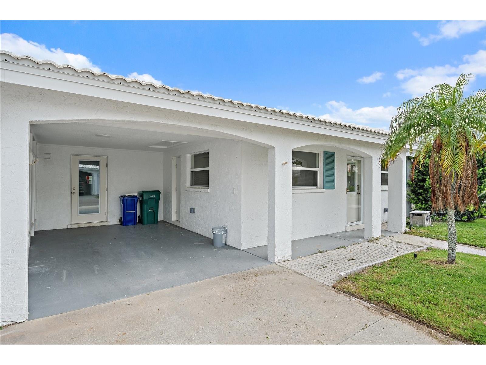 683 Spanish Drive S #214 Longboat Key FL 34228 A4699875 image3