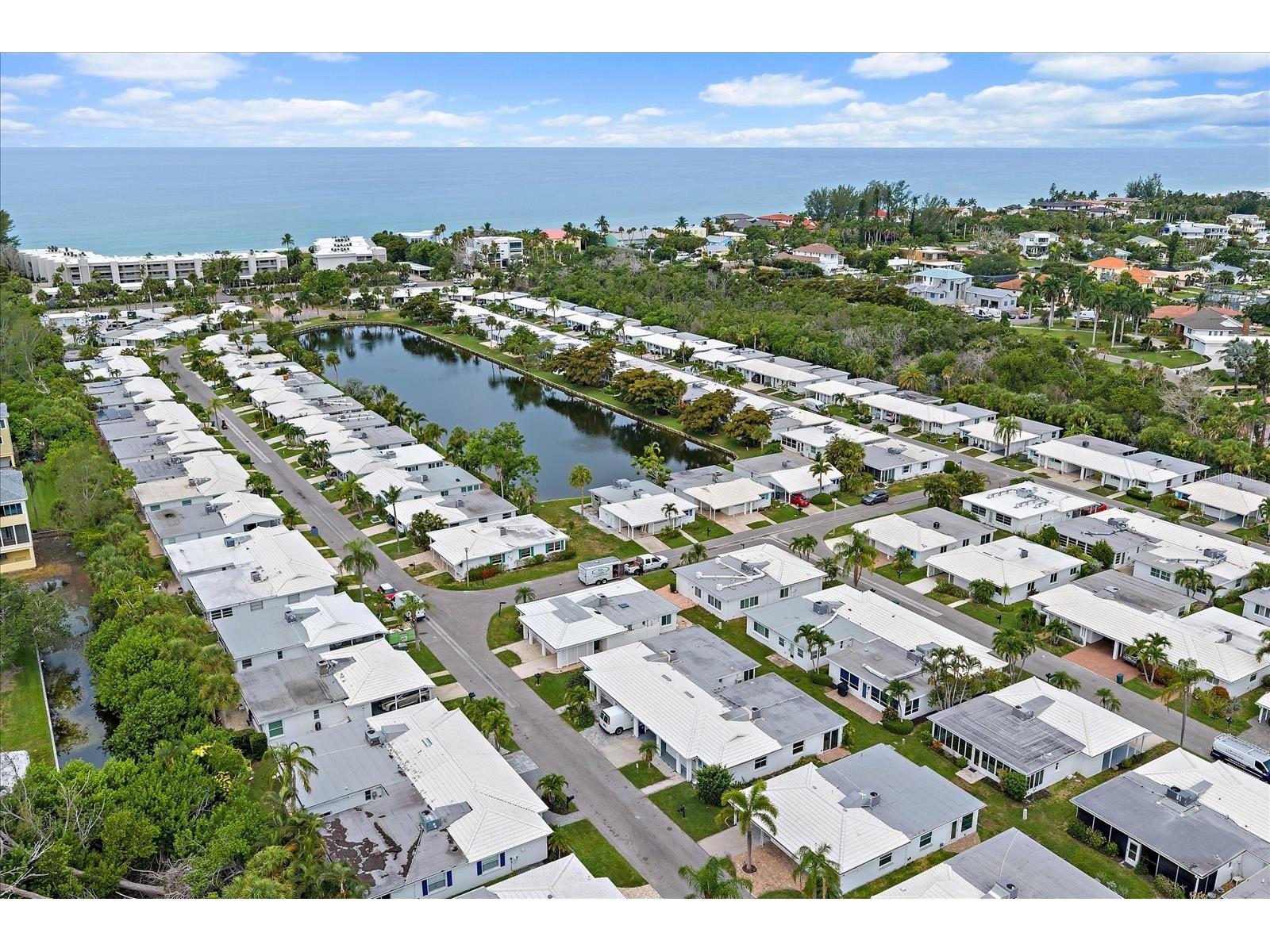 683 Spanish Drive S #214 Longboat Key FL 34228 A4699875 image36
