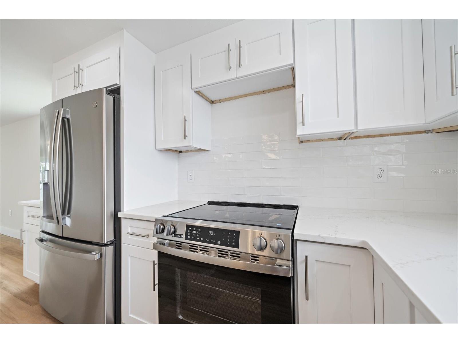 683 Spanish Drive S #214 Longboat Key FL 34228 A4699875 image9