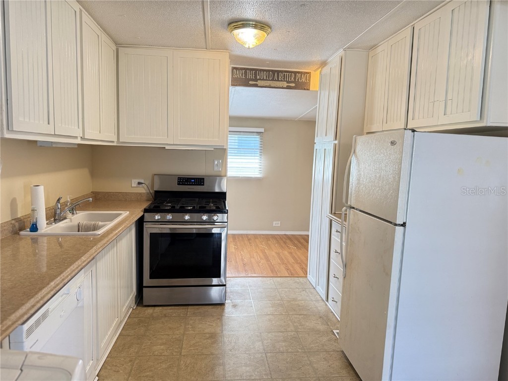 6830 Americana Drive NE #127 Saint Petersburg FL 33702 - TAMPA BAY TB8435944 image5