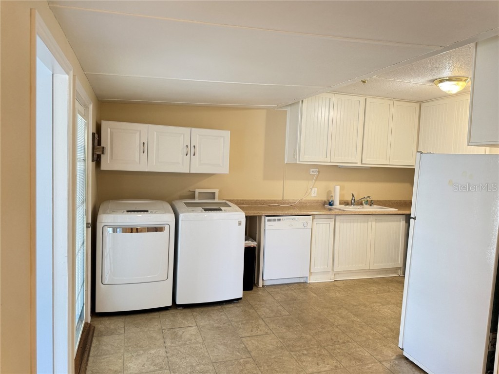 6830 Americana Drive NE #127 Saint Petersburg FL 33702 - TAMPA BAY TB8435944 image8