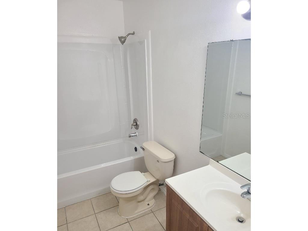 6830 Magnolia Pointe Circle Orlando FL 32810 O6364121 image2