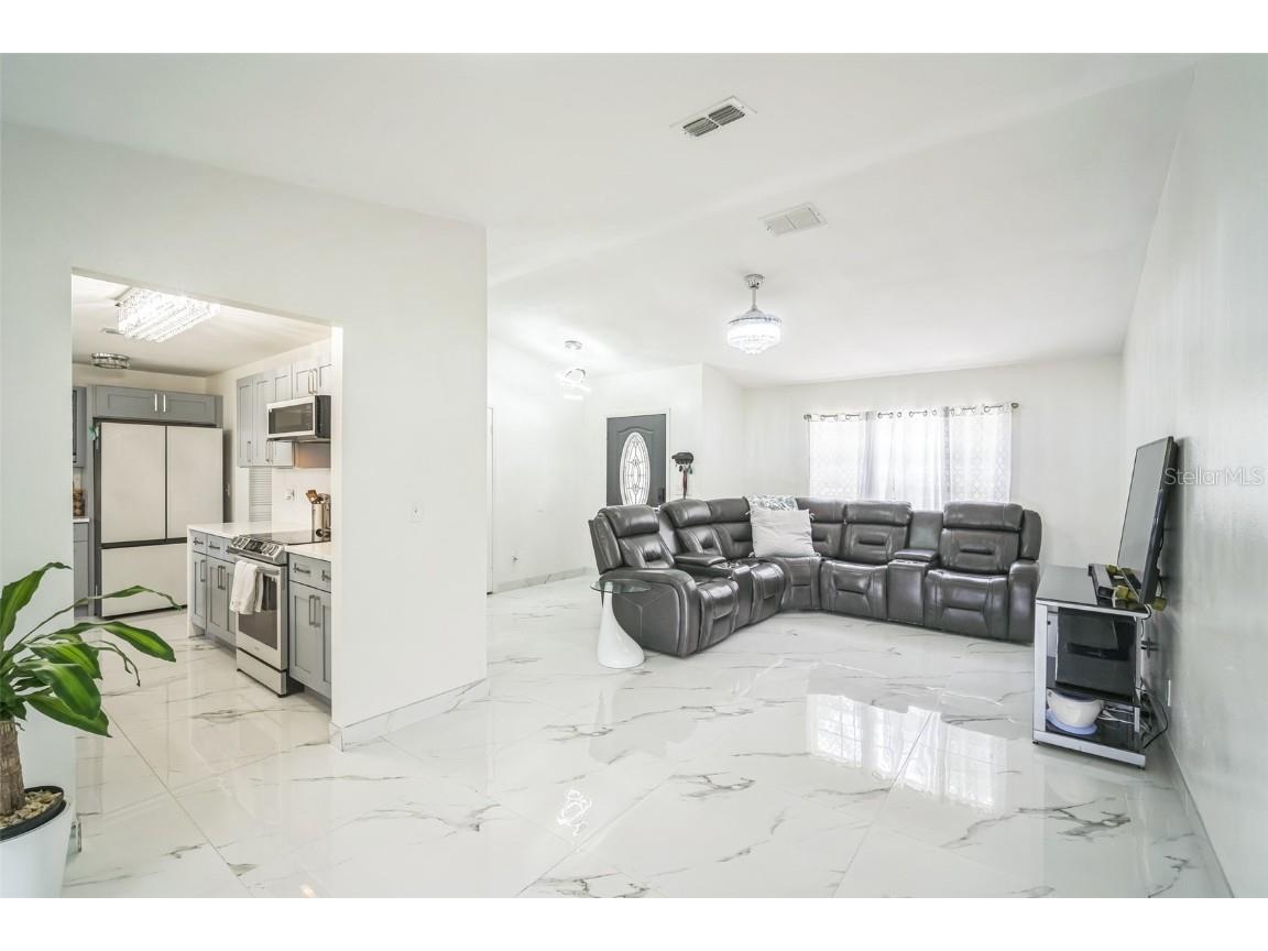 6830 N Dormany Road Plant City FL 33565 TB8415693 image3