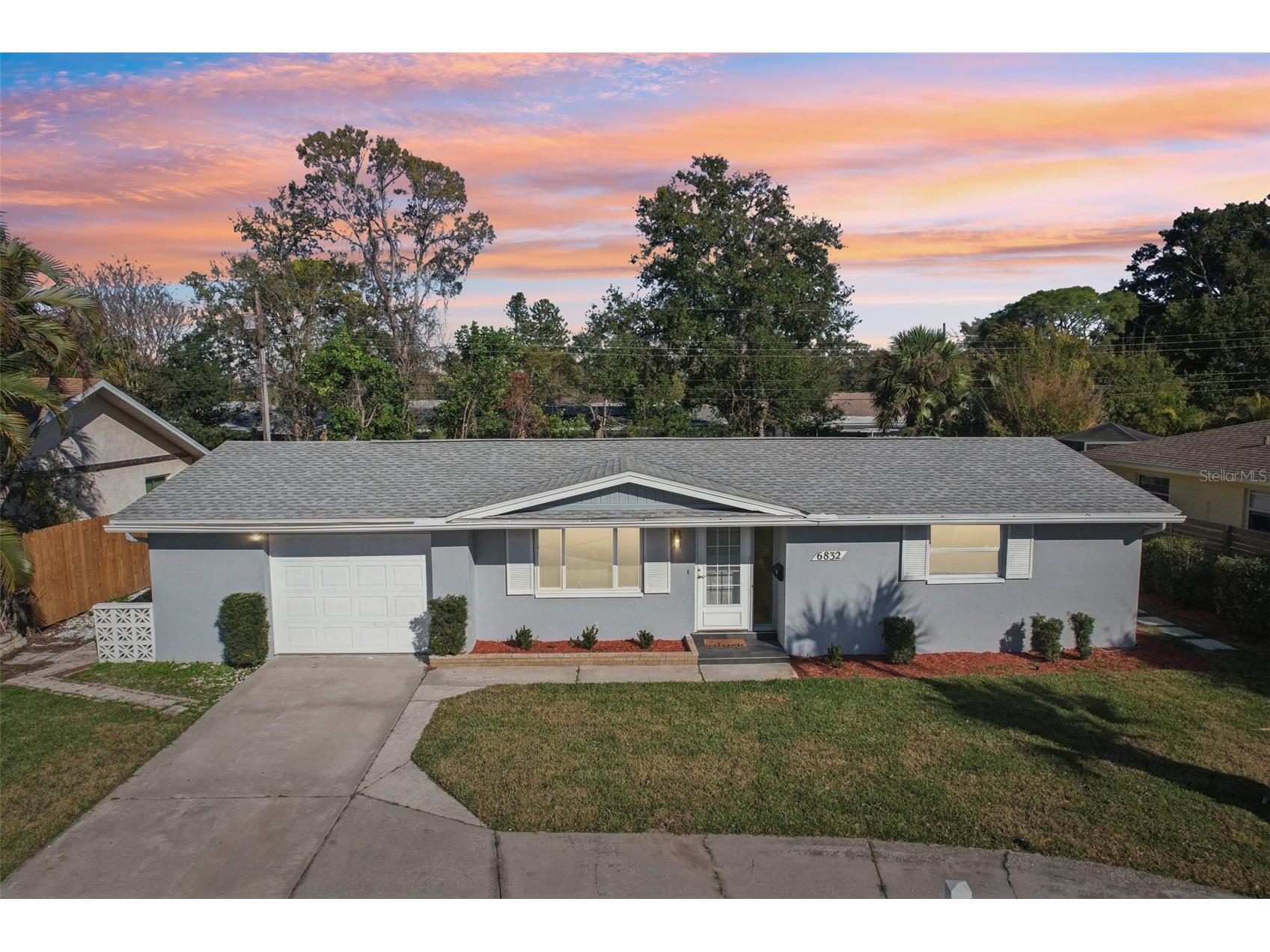 6832 16th Way S Saint Petersburg FL 33712 TB8479866 image1