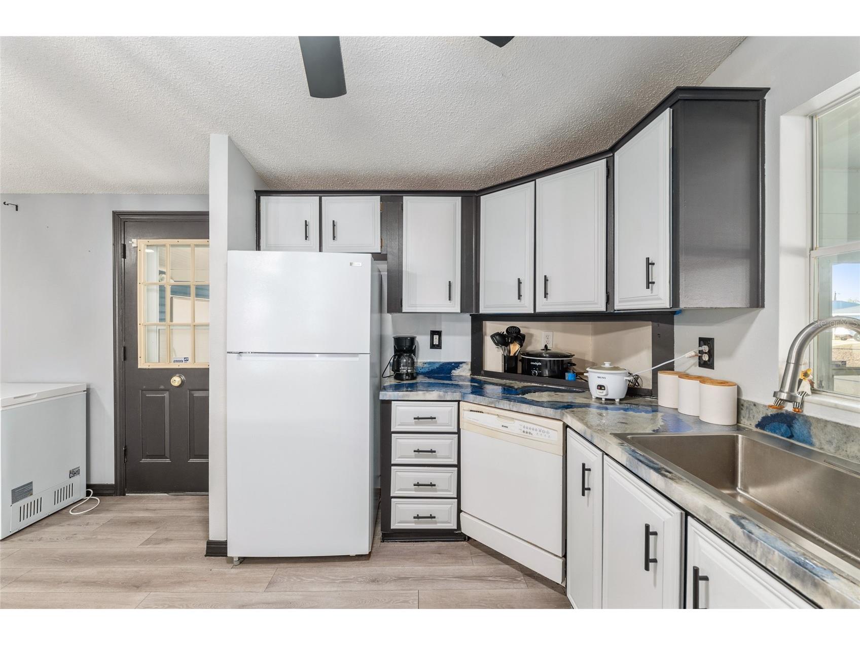 6832 NE 3rd Place Ocala FL 34470 OM719547 image21