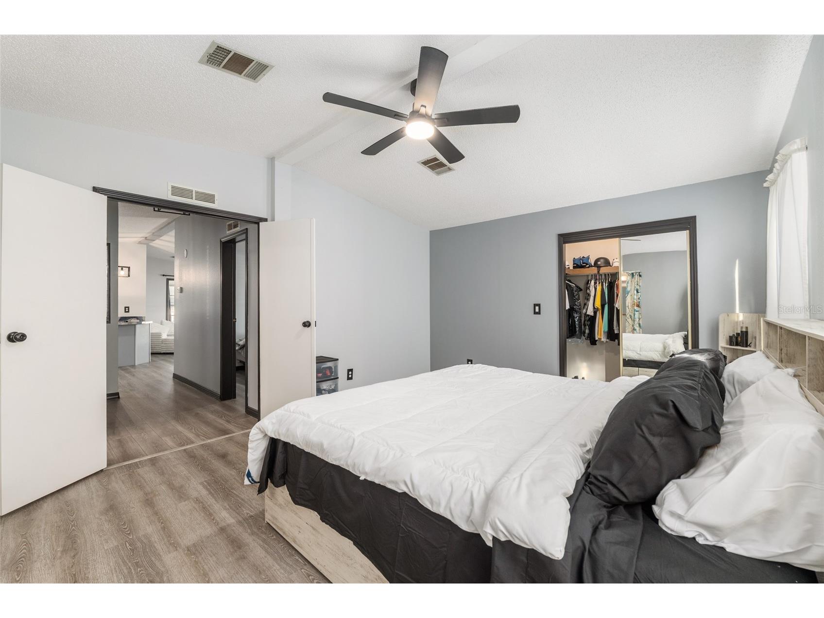 6832 NE 3rd Place Ocala FL 34470 OM719547 image30
