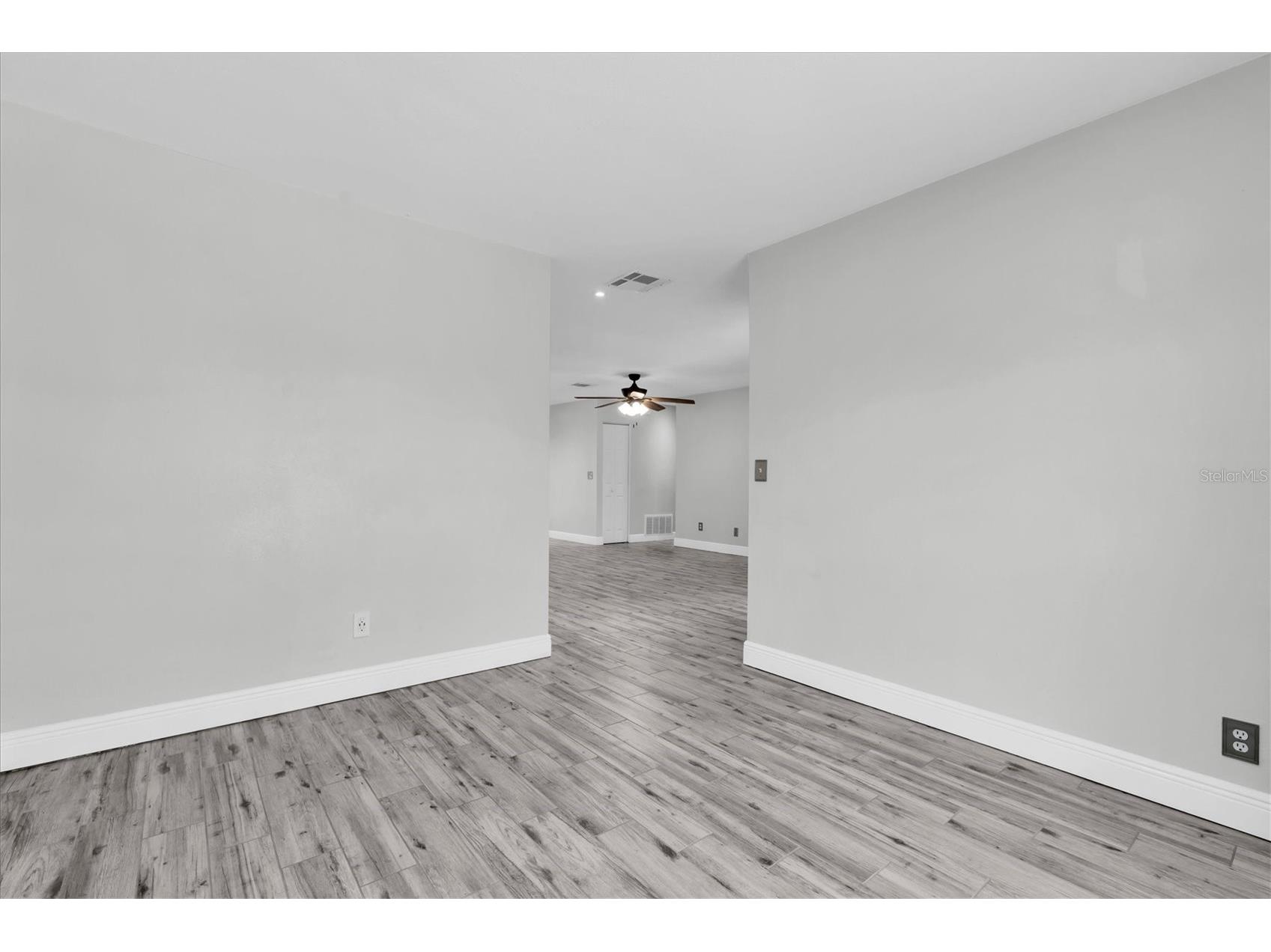 6832 Swain Avenue Tampa FL 33625 TB8523768 image17