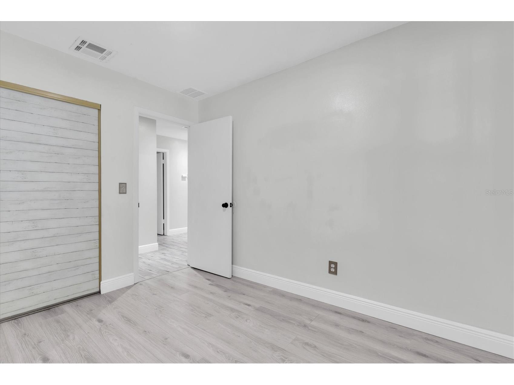 6832 Swain Avenue Tampa FL 33625 TB8523768 image24