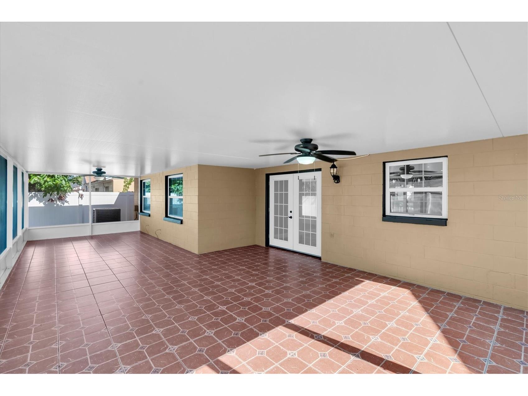 6832 Swain Avenue Tampa FL 33625 TB8523768 image30