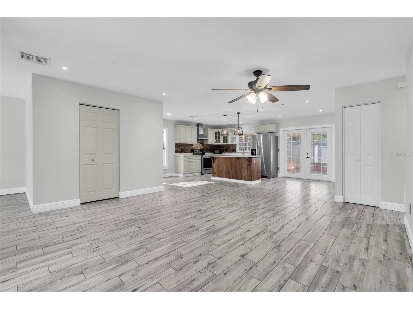 6832 Swain Avenue Tampa FL 33625 TB8523768 image5