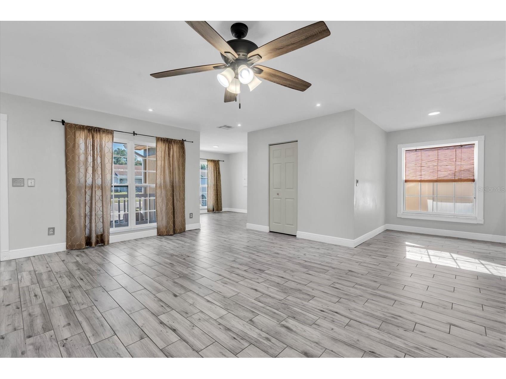 6832 Swain Avenue Tampa FL 33625 TB8523768 image6